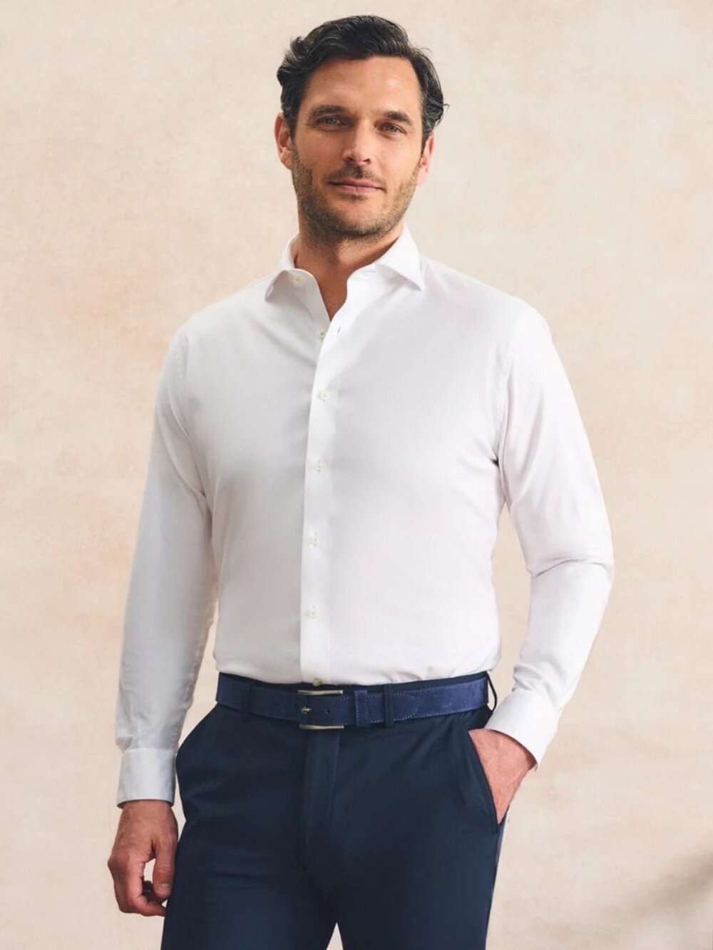 Johnnie-O Top Shelf Stretch Twill Button Down Shirt in Solid White Size Medium